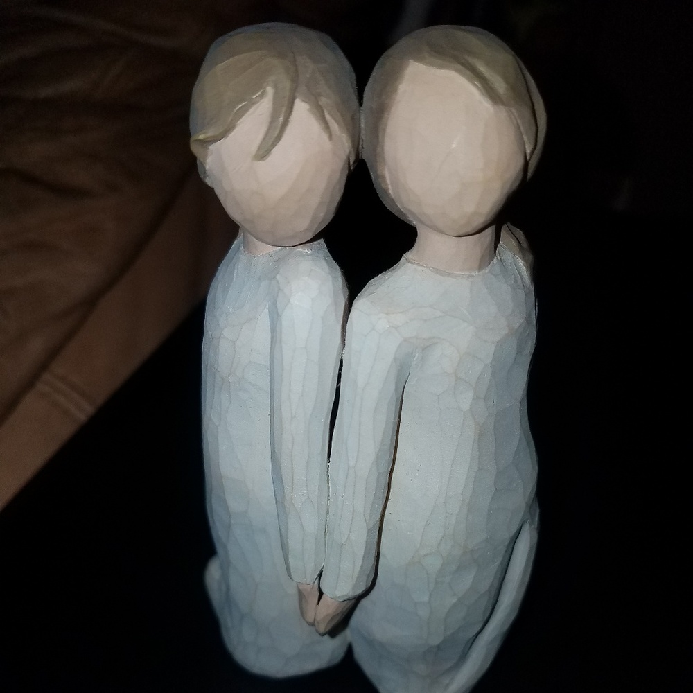 Willow Tree Two Alike twin sculpture